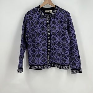 L.L Bean Vintage Merino Lamb’s Wool Knit Purple Sweater Size- Medium